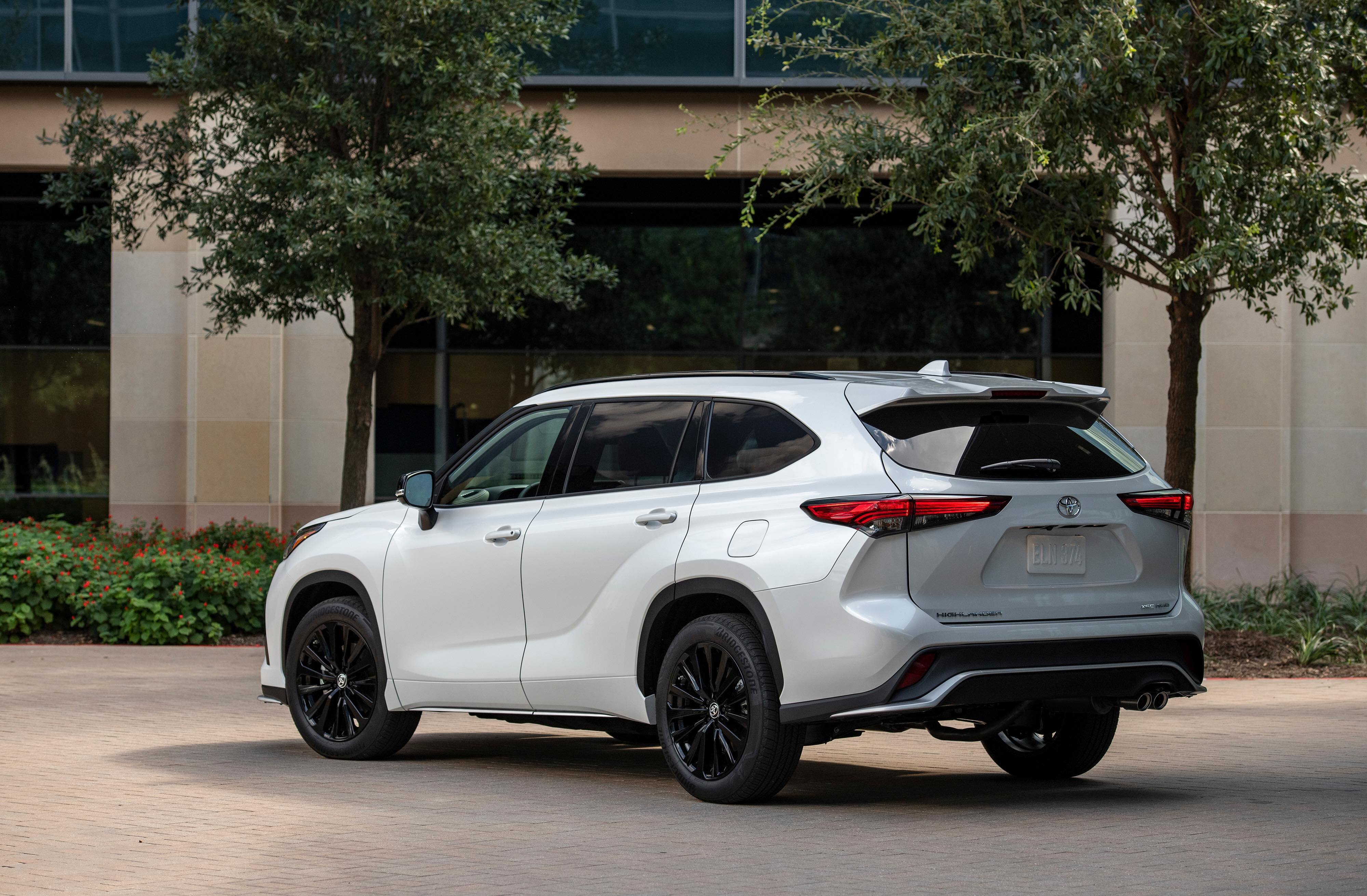2025 Toyota Highlander Review