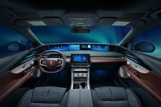 2026 Lincoln Nautilus Review: The Luxury Crossover That Treats the Cabin Like a Living Room
